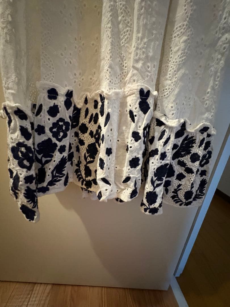 古着　70s 80s 花柄　コットンレース　エプロンワンピース