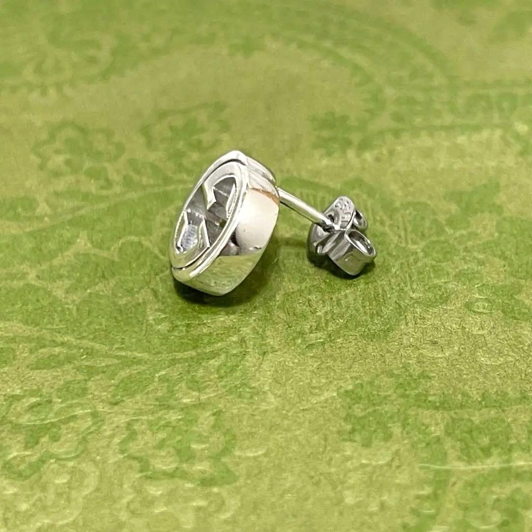 【極美品】グッチ　インターロッキングGGピアス片耳　メンズ/レディース　925