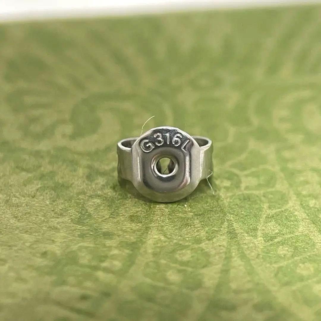 【極美品】グッチ　インターロッキングGGピアス片耳　メンズ/レディース　925