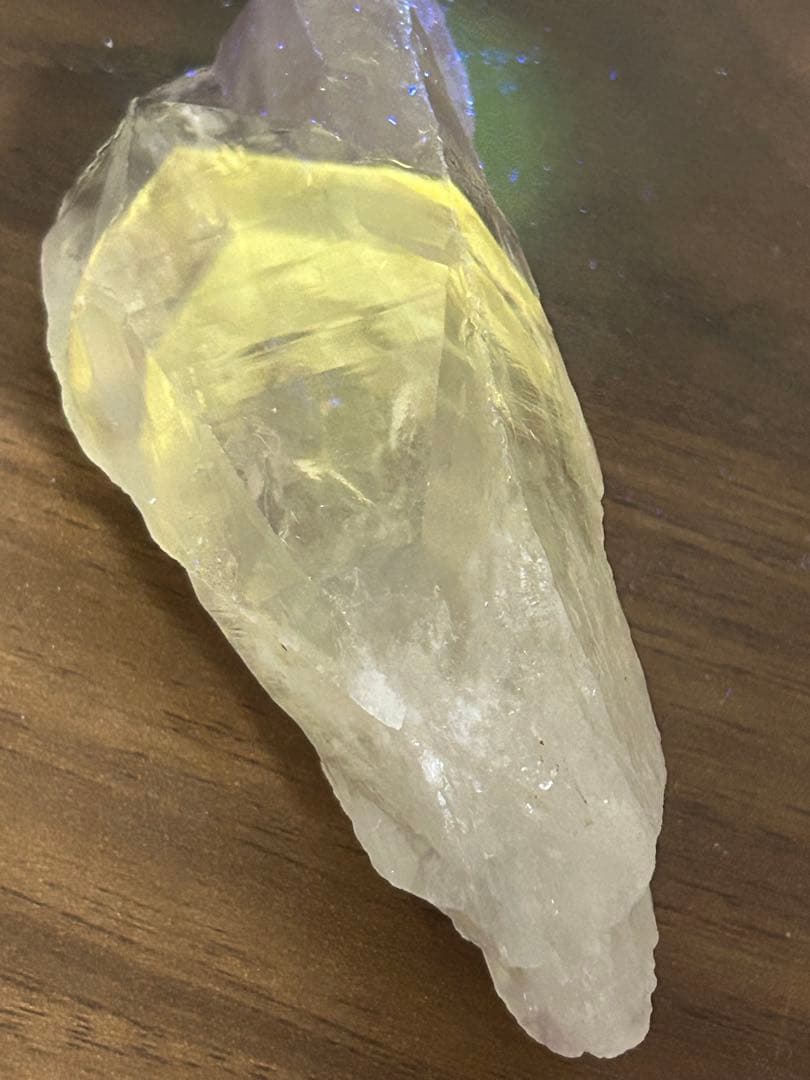 バイーア州産 ファントムアメジスト 原石 ラベンダーの幻影