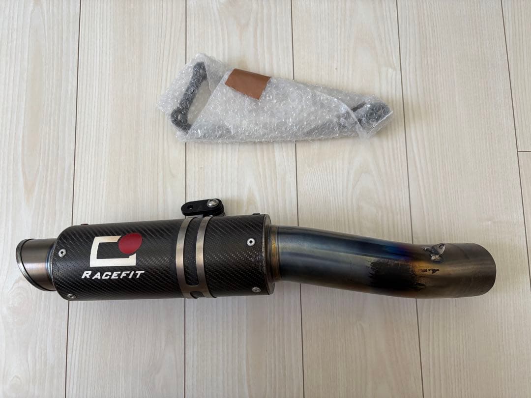 RACEFIT カーボンファイバー マフラー