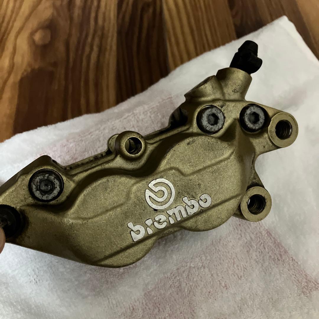 Bremboフロント右用ブレーキキャリパーninja250/400 対応ブレンボ