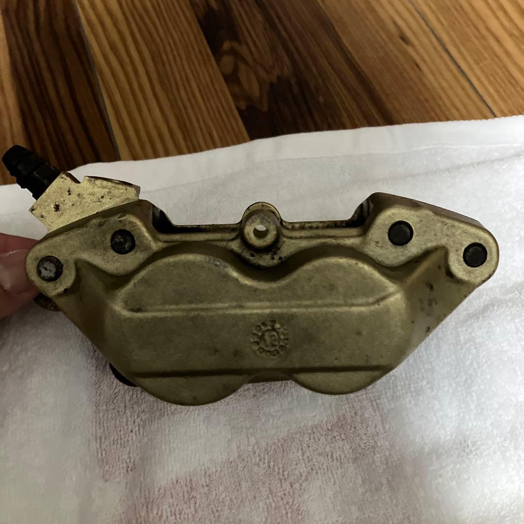 Bremboフロント右用ブレーキキャリパーninja250/400 対応ブレンボ