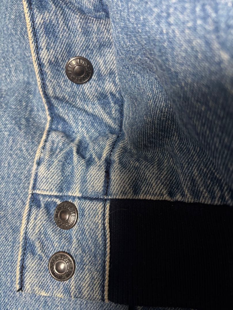Levi's リーバイス　防寒ボンバージャケット　デニムジャケット　未使用買得品
