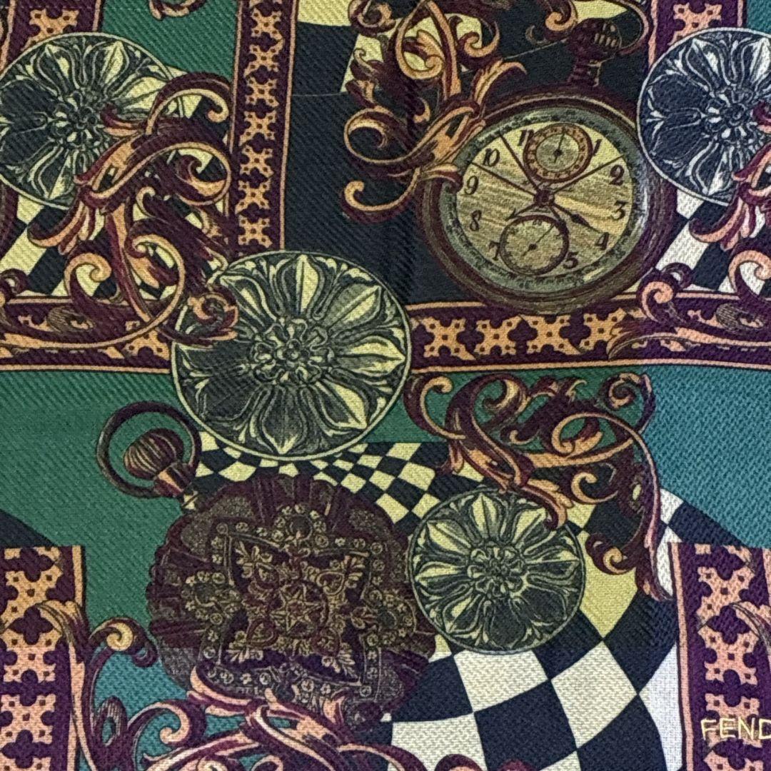 【美品】FENDI フェンディ イタリア製 刺繍ロゴ ショール 大判ストール