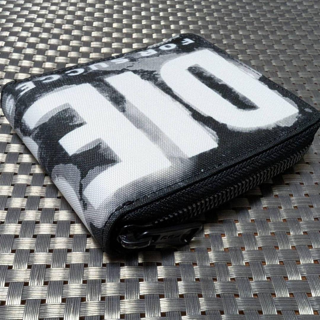 DIESEL　ディーゼル　折財布　ロゴ　おしゃれ　人気