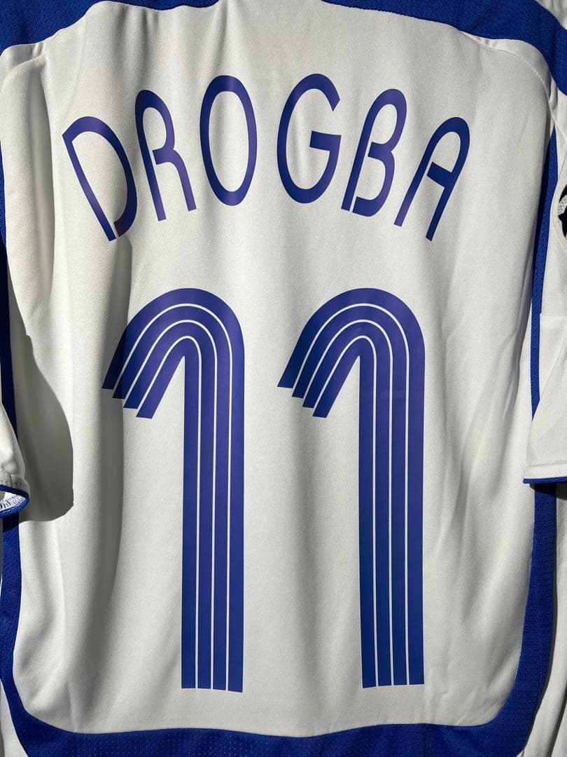 【正規品】ドログバ ＃１１チェルシー０７／０８ユニフォーム (3RD)