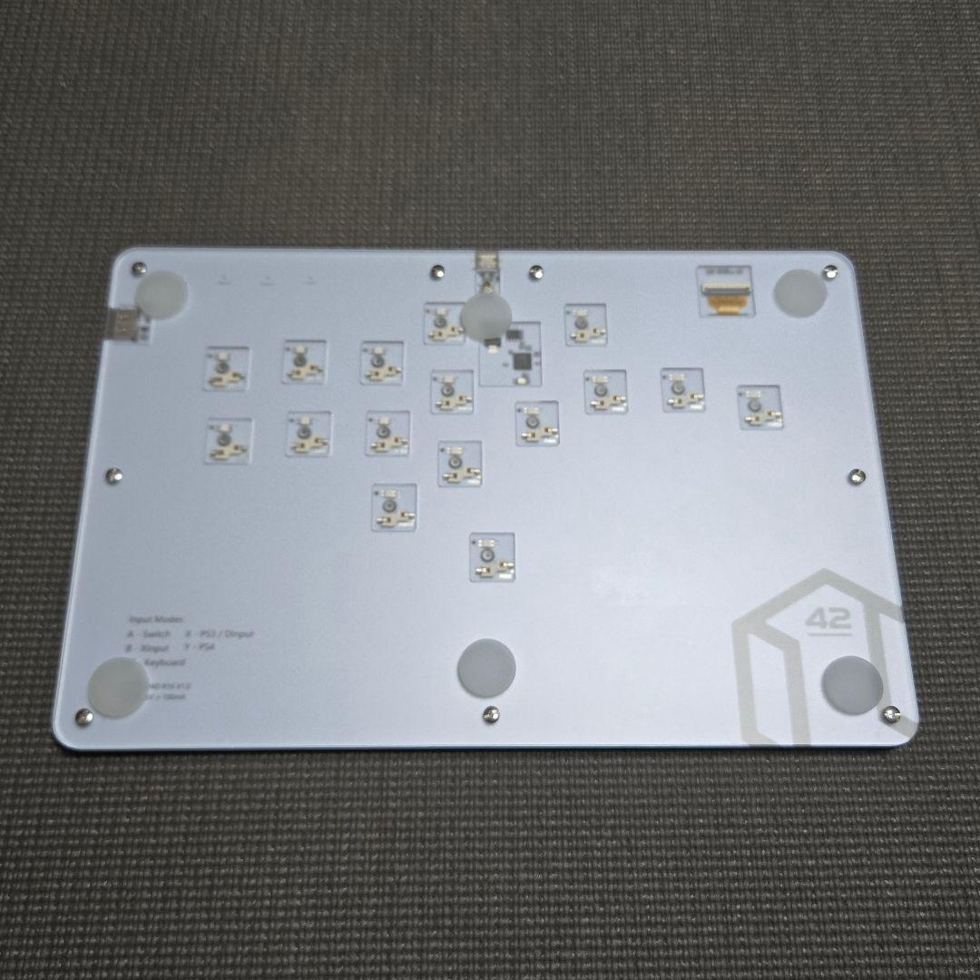 Haute42 R16 ホワイト レバーレスコントローラー