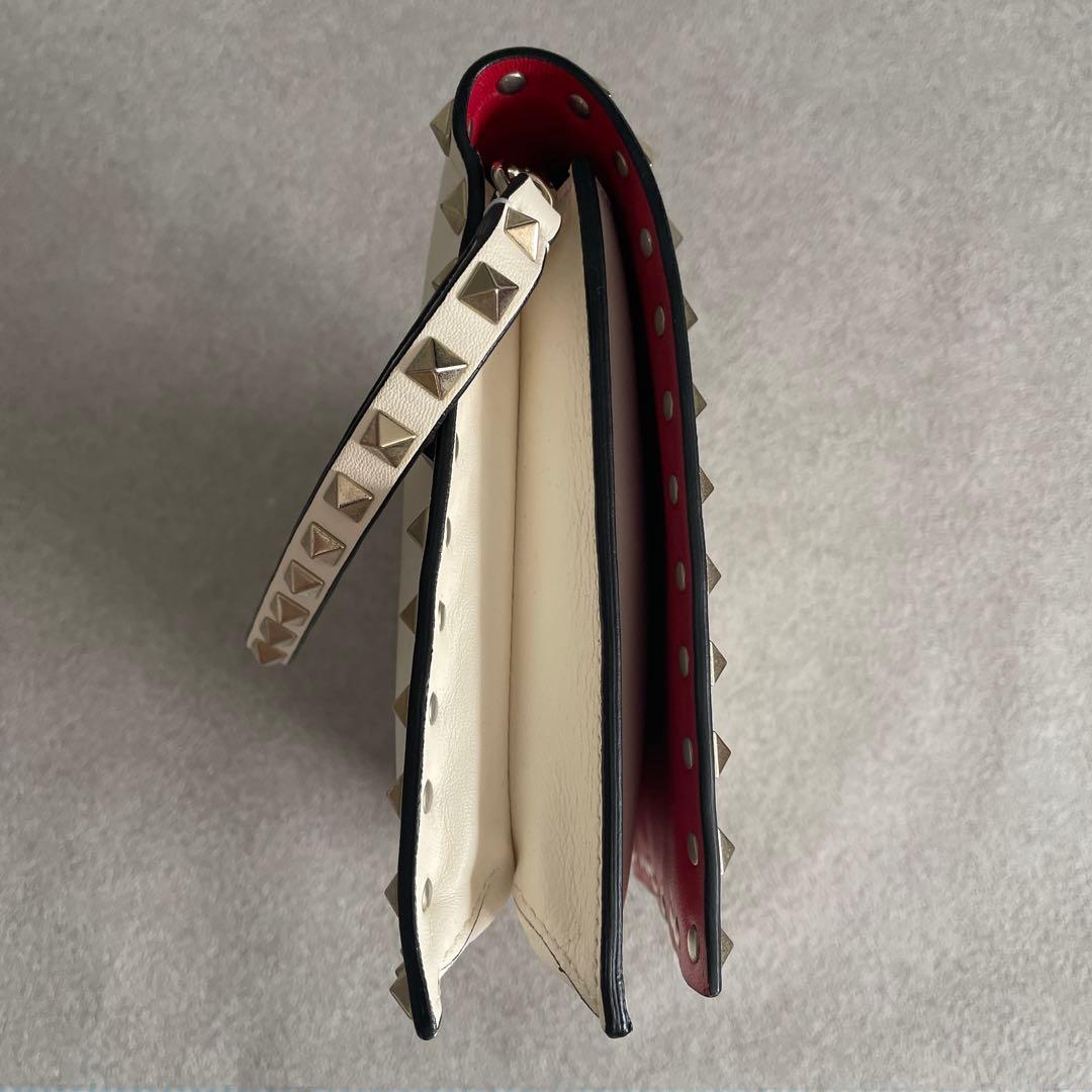 VALENTINO スタッズクラッチバッグ ホワイト