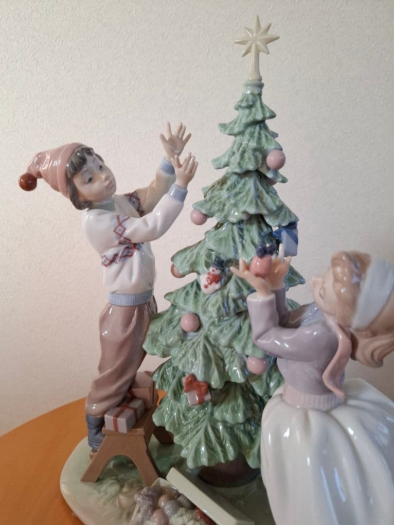 リヤドロ　ツリーを飾ろう