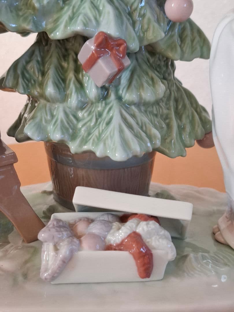 リヤドロ　ツリーを飾ろう