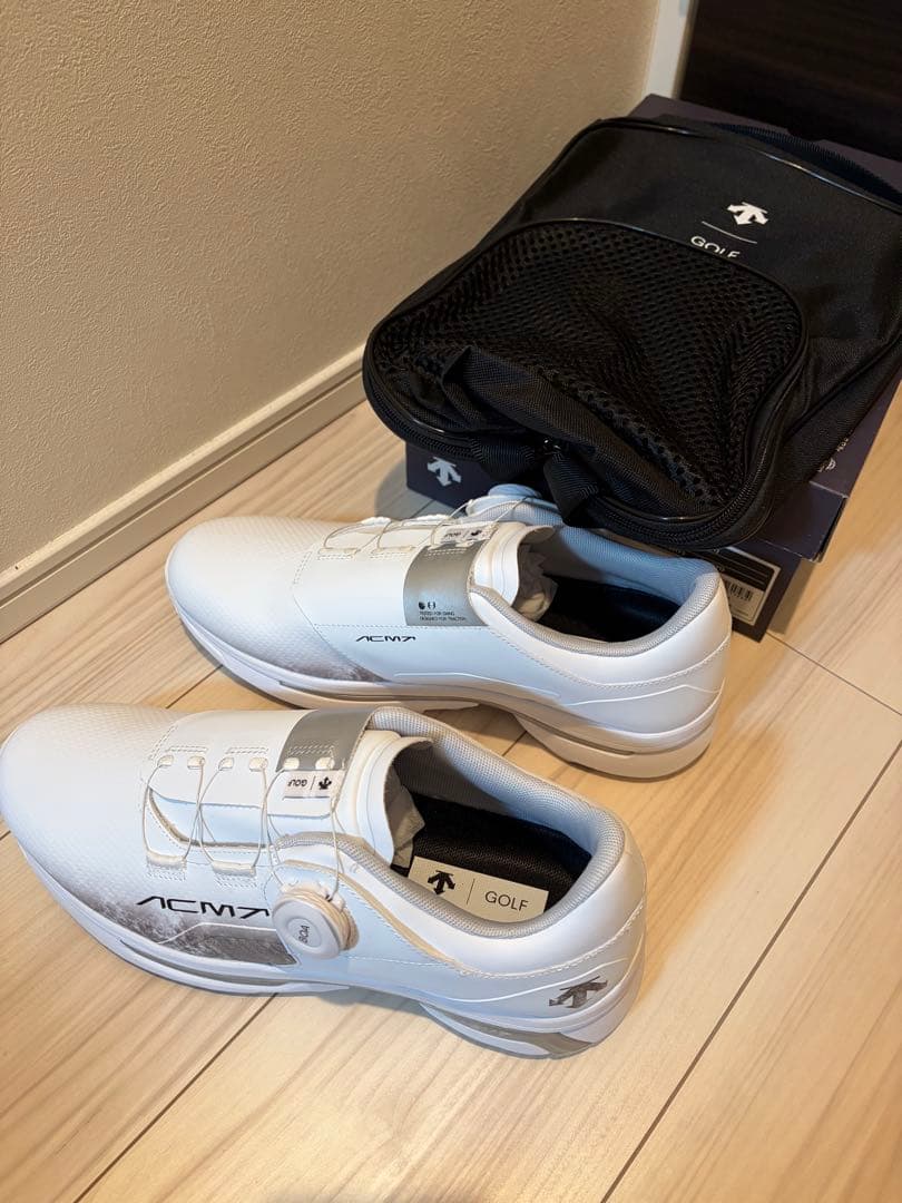 新品未使用　デサント　ゴルフシューズ27.5㎝