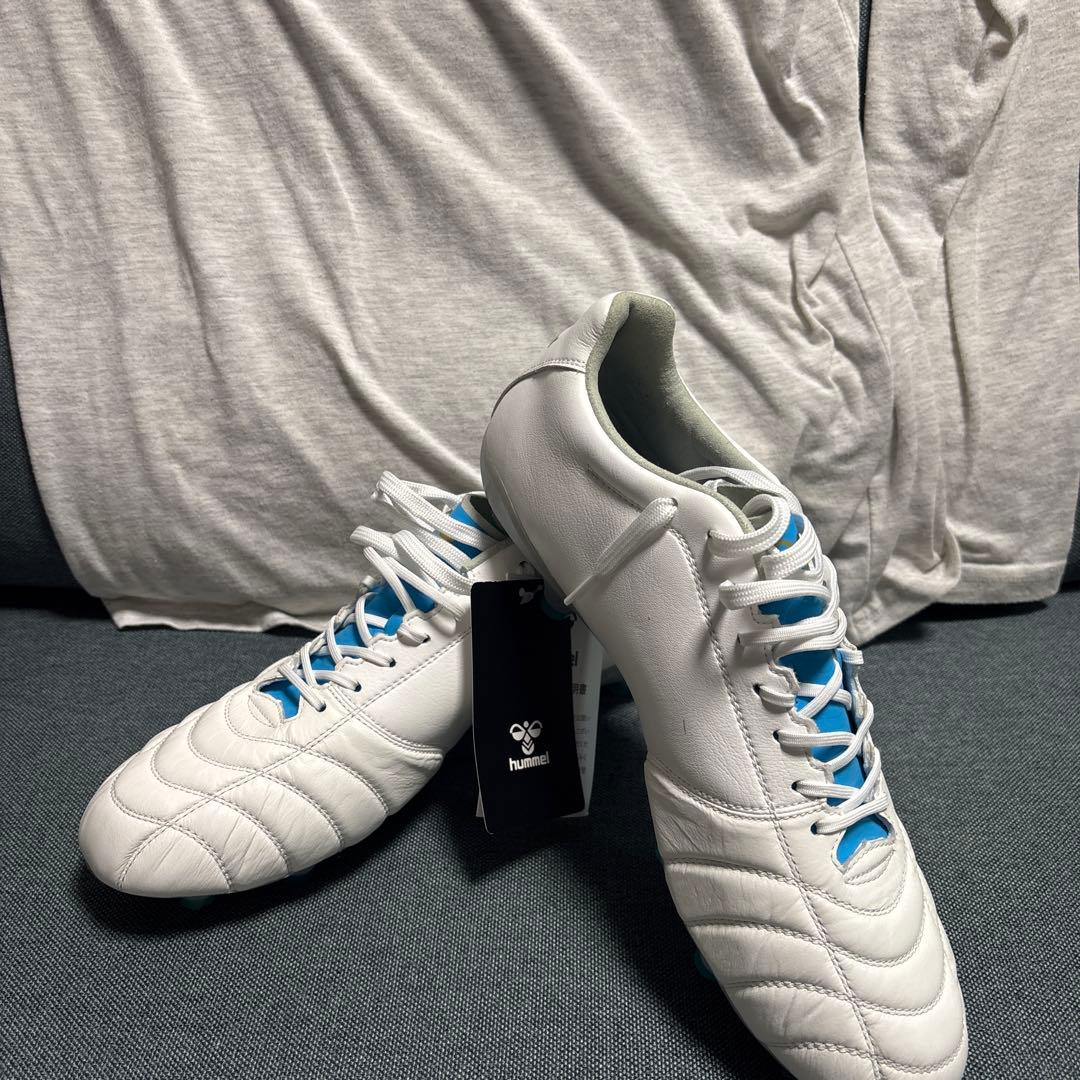 大幅値下げ ヒュンメルVORART 3サッカースパイクホワイト