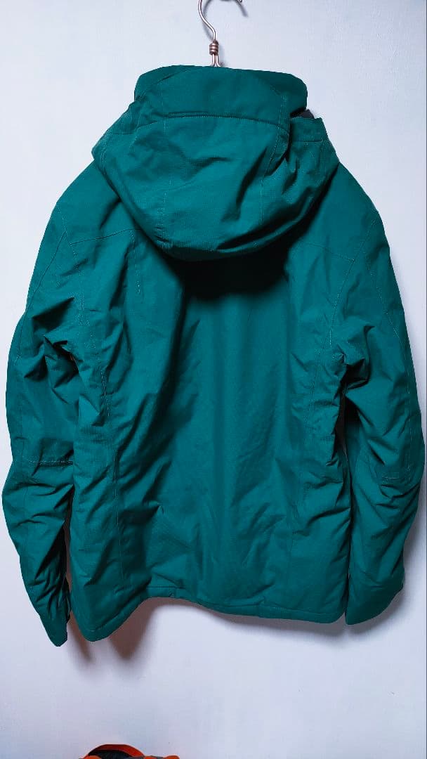 【SALOMON サロモン】スキーウェア 中綿ジャケット 雪山 保温