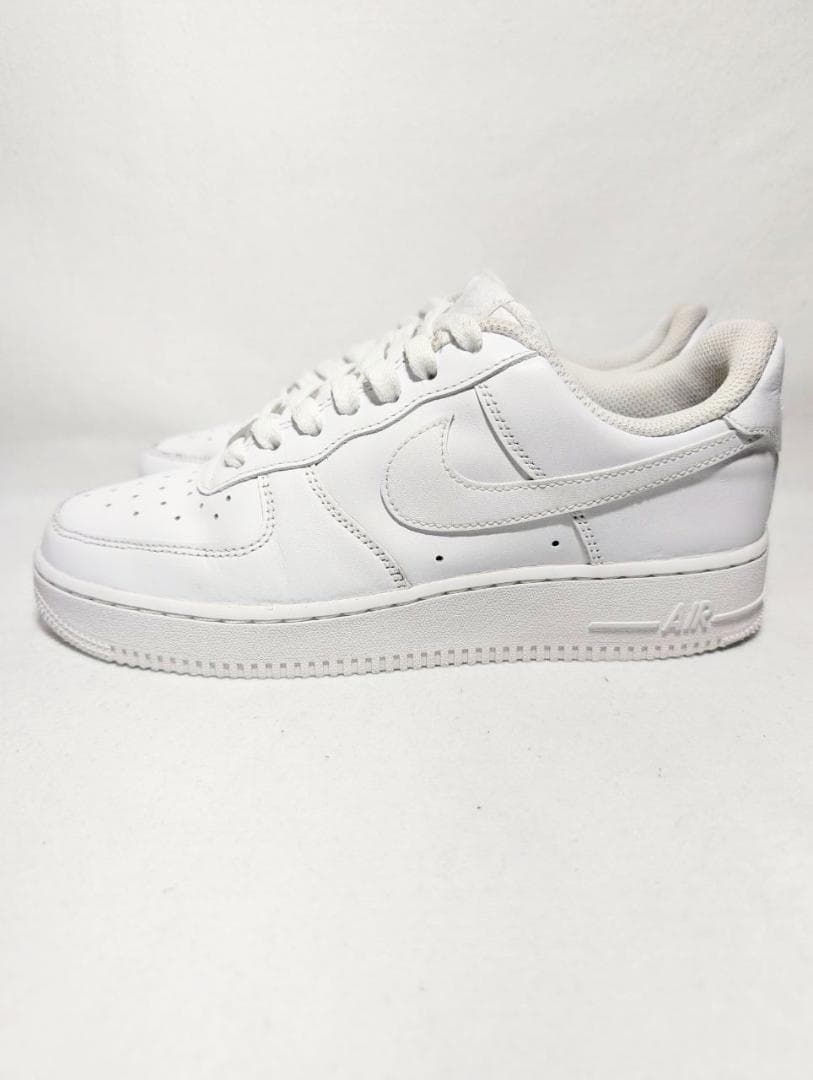 Nike Air Force 1 Low '07 ホワイト 25cm