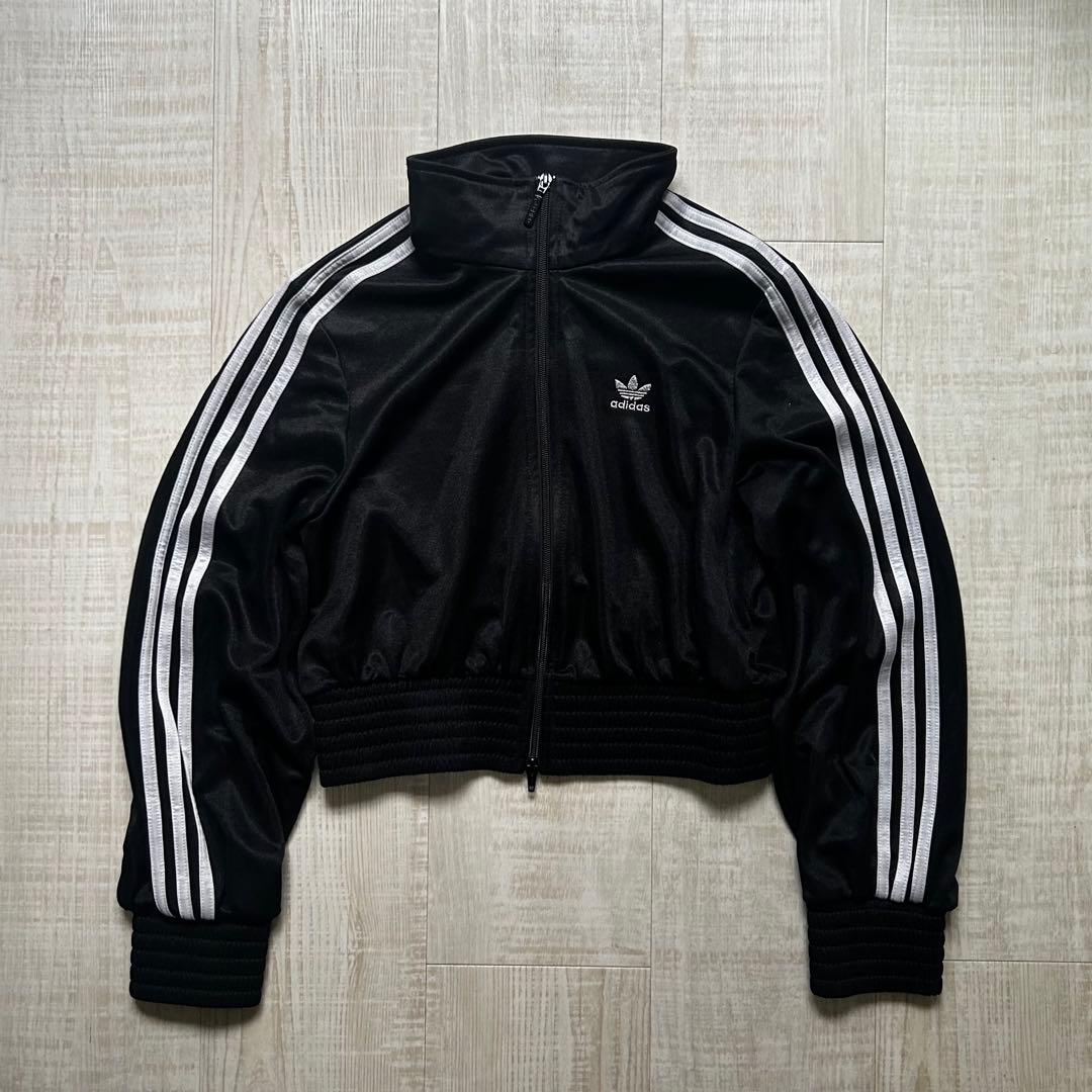 adidas 短丈 ジップアップジャージ