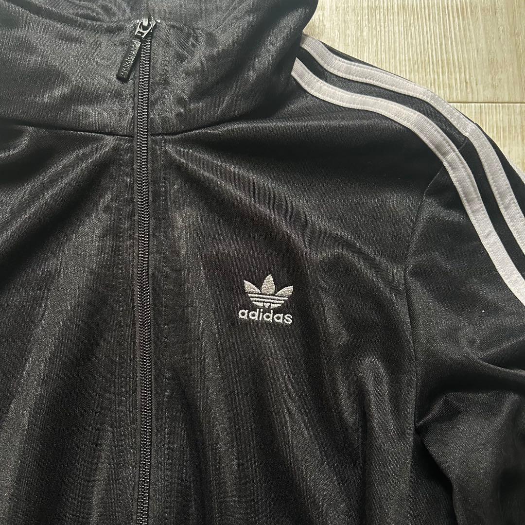 adidas 短丈 ジップアップジャージ