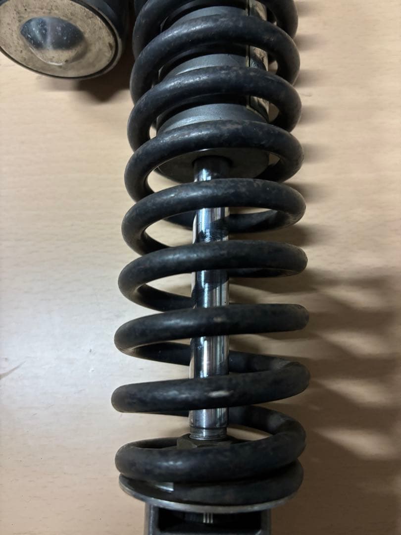 ZRX400 純正リアサスペンション　Kawasaki カワサキ