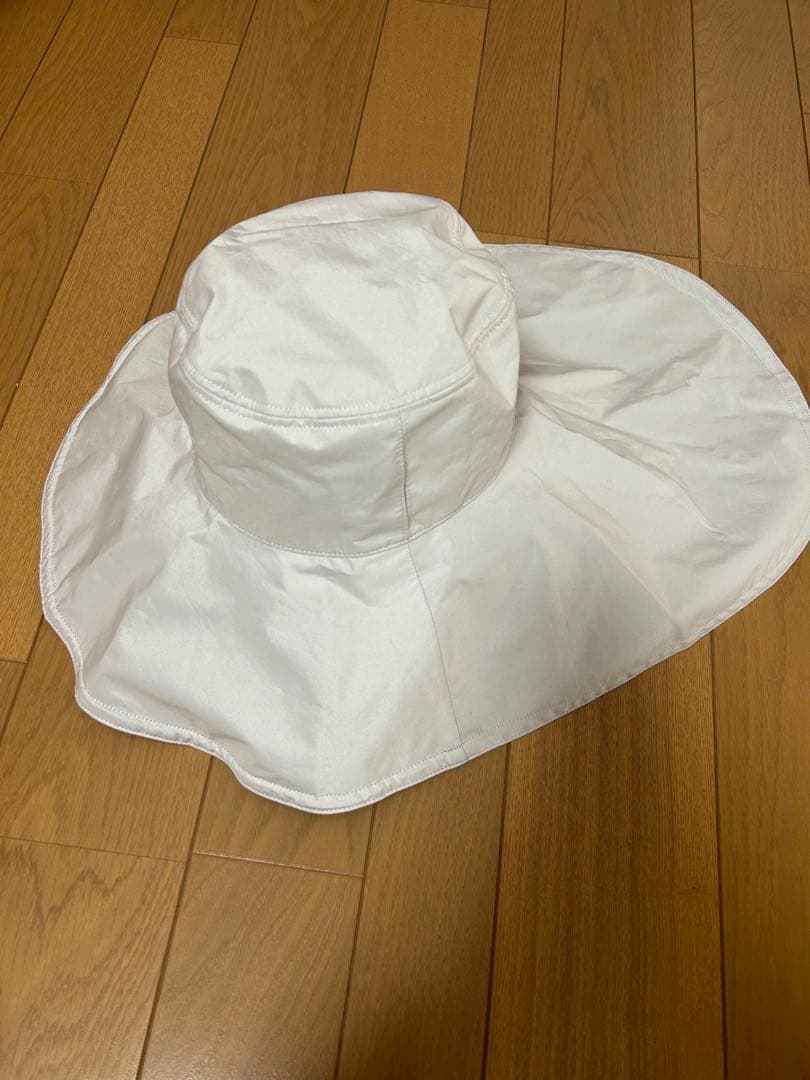 サンバリア　オーバル・ハット