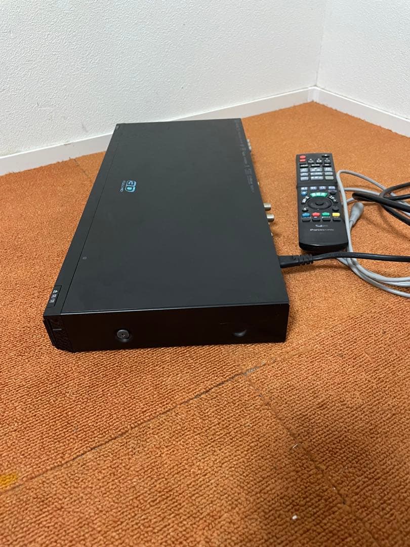 Panasonic パナソニック 3Dブルーレイレコーダー 【3番組同時録画】