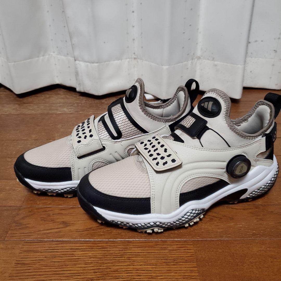 アディダススパイクレスシューズ2025年モデル