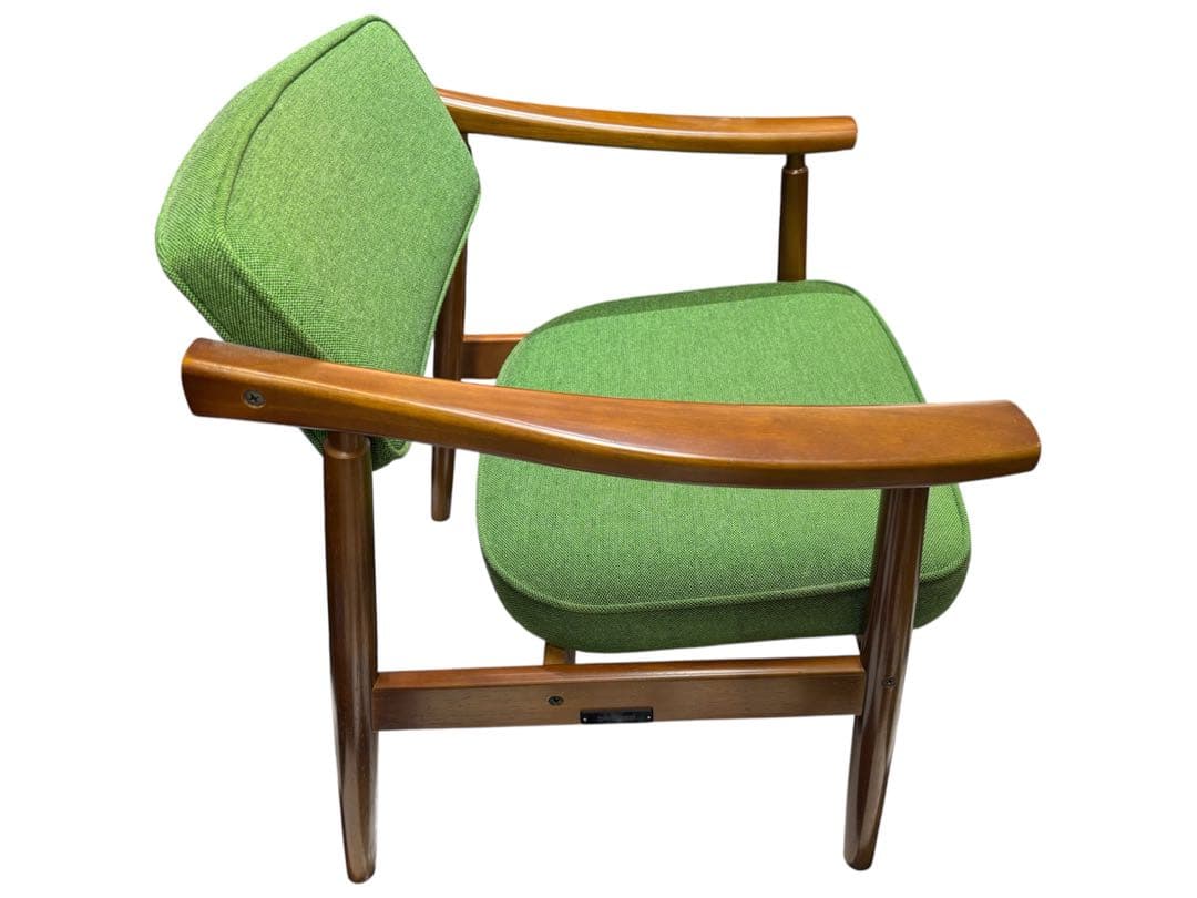 美品　カリモク60 Dチェア タープグリーン 椅子　肘掛け