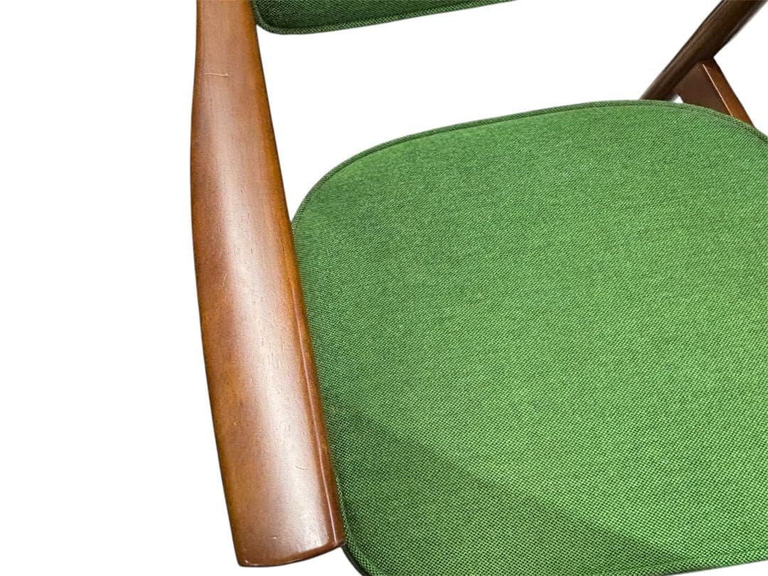 美品　カリモク60 Dチェア タープグリーン 椅子　肘掛け
