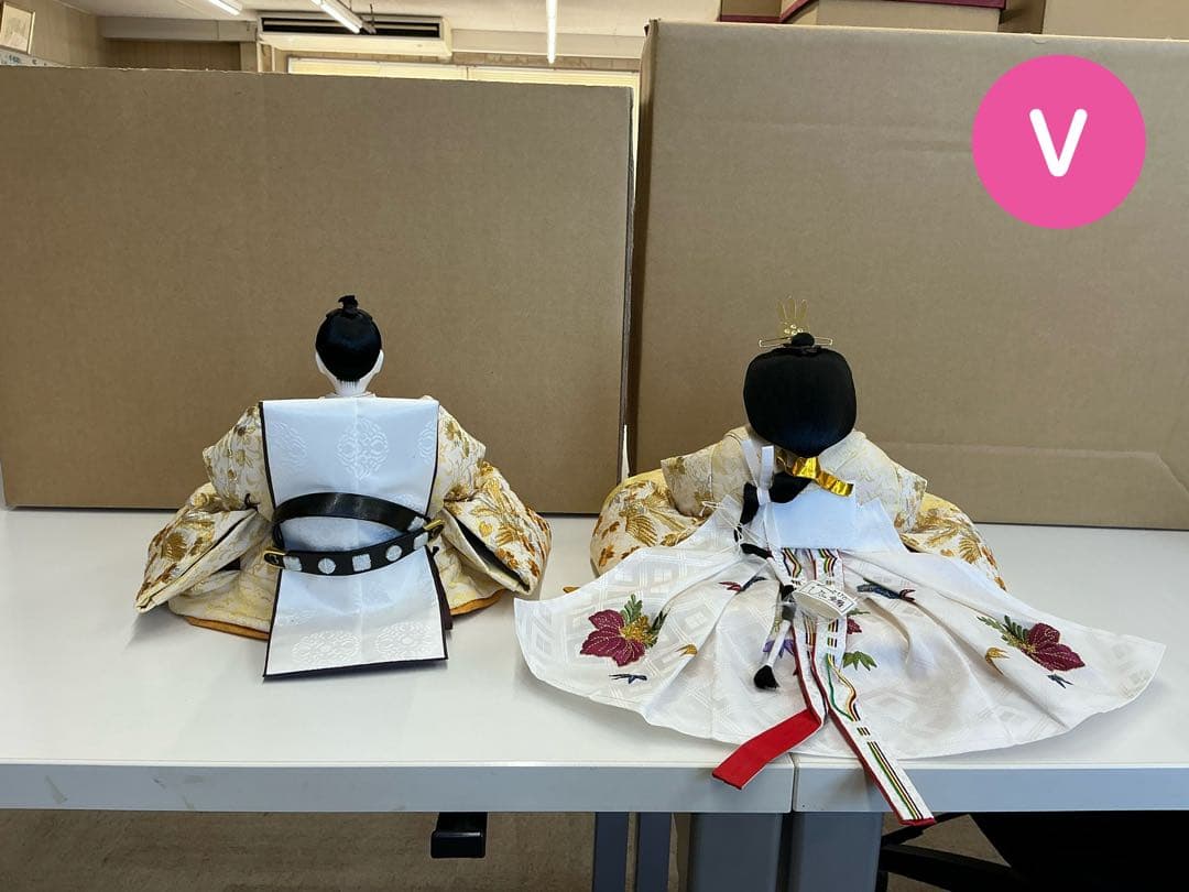 雛人形 親王飾り 金彩衣装 男雛 女雛 収納箱付き