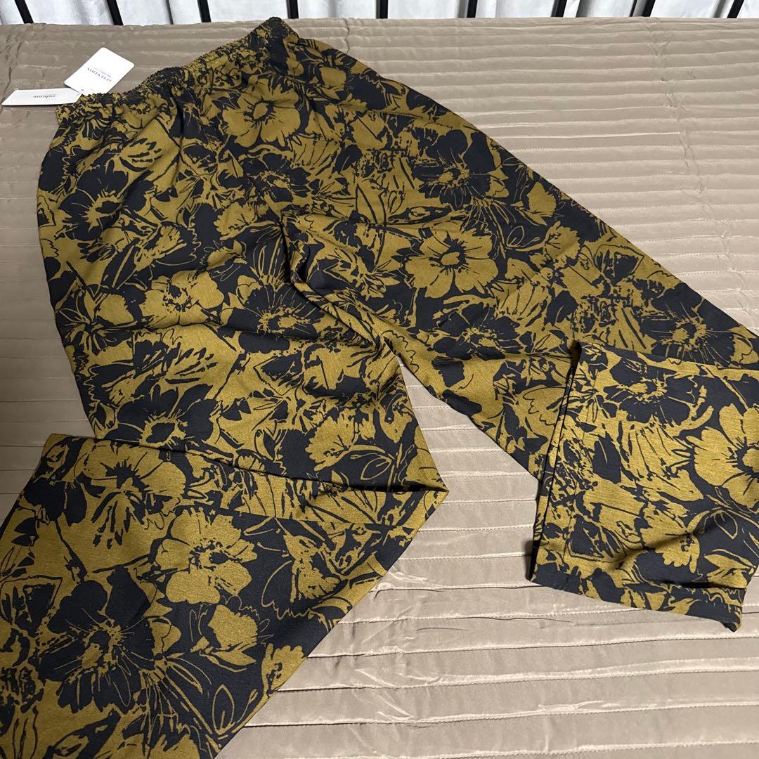ジャーナルスタンダードレリューム　コントラストフラワープリントパンツ新品