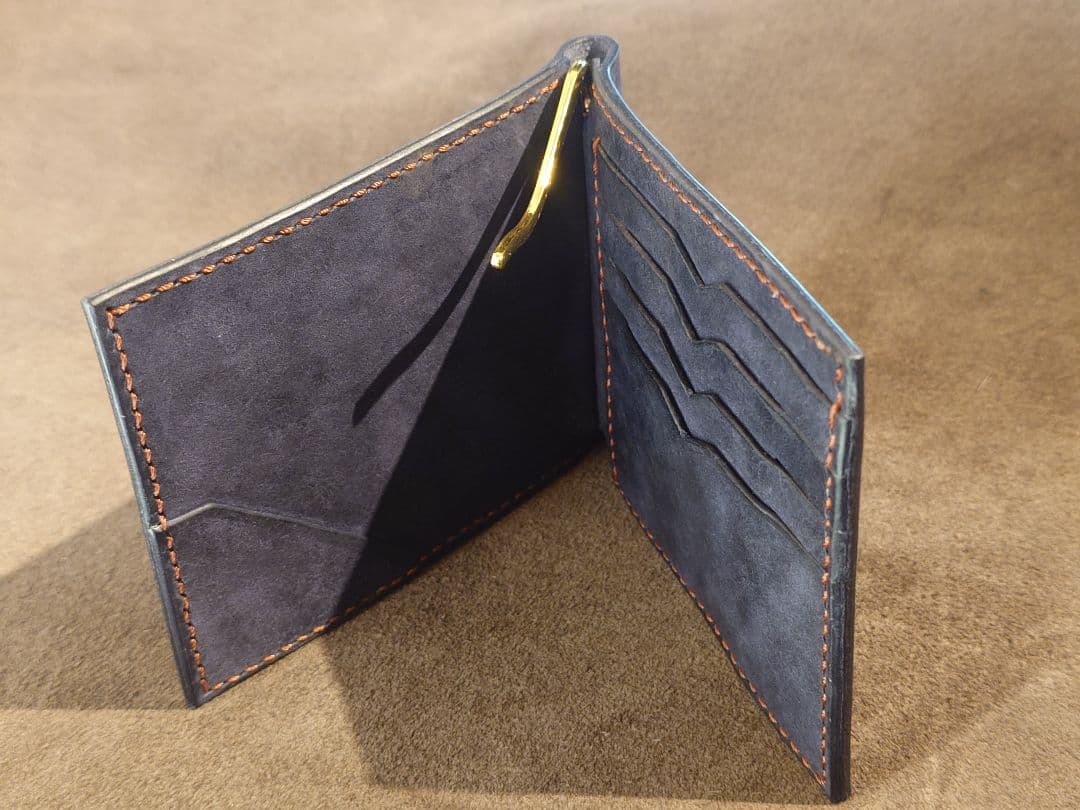 【ハンドメイド】マルゴーレザー マネークリップ｜設計から仕立てまで一点物