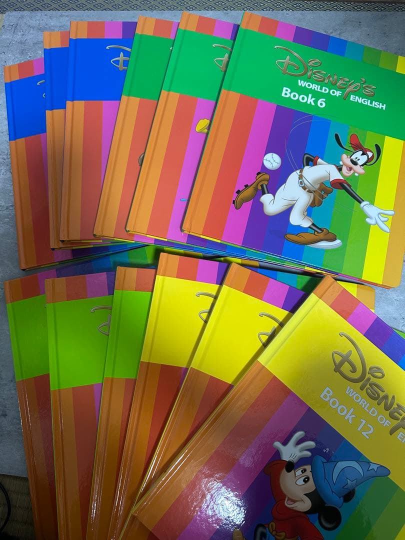 ワールドファミリー　ステップバイステップ　ディズニー　英語教育　子供　知育