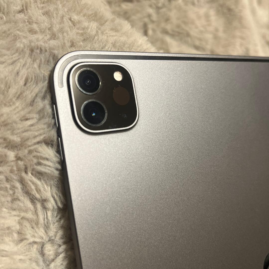 な*に様 iPad Pro 第2世代 スペースグレー 11インチ WiFiモデル