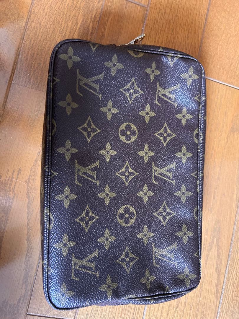 ルイヴィトン　クラッチバッグ