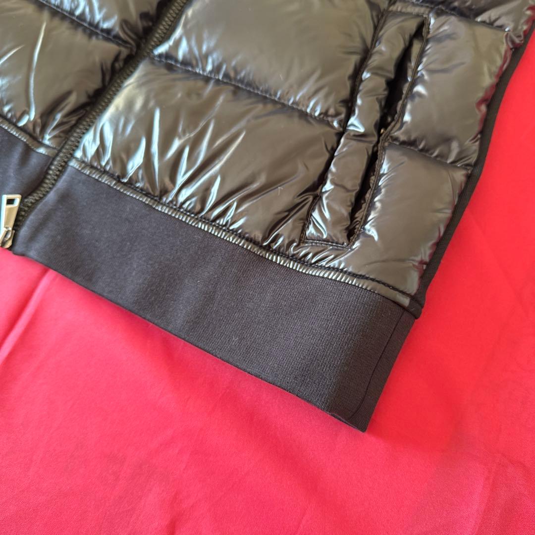 MONCLER レディースダウンベスト　BLACK
