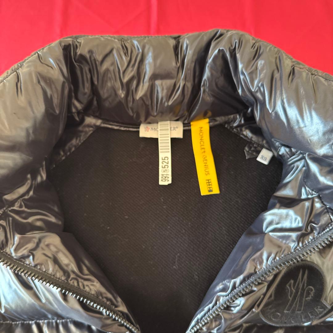 MONCLER レディースダウンベスト　BLACK