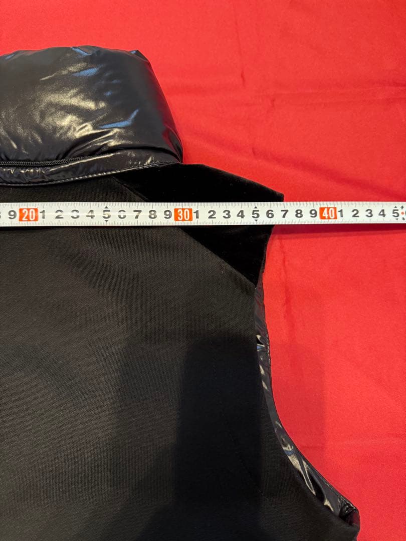 MONCLER レディースダウンベスト　BLACK