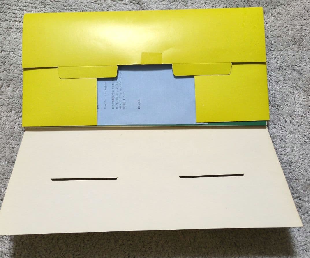 99年春夏コレクション　イメージカタログ　PRADA　　プラダ　カタログ