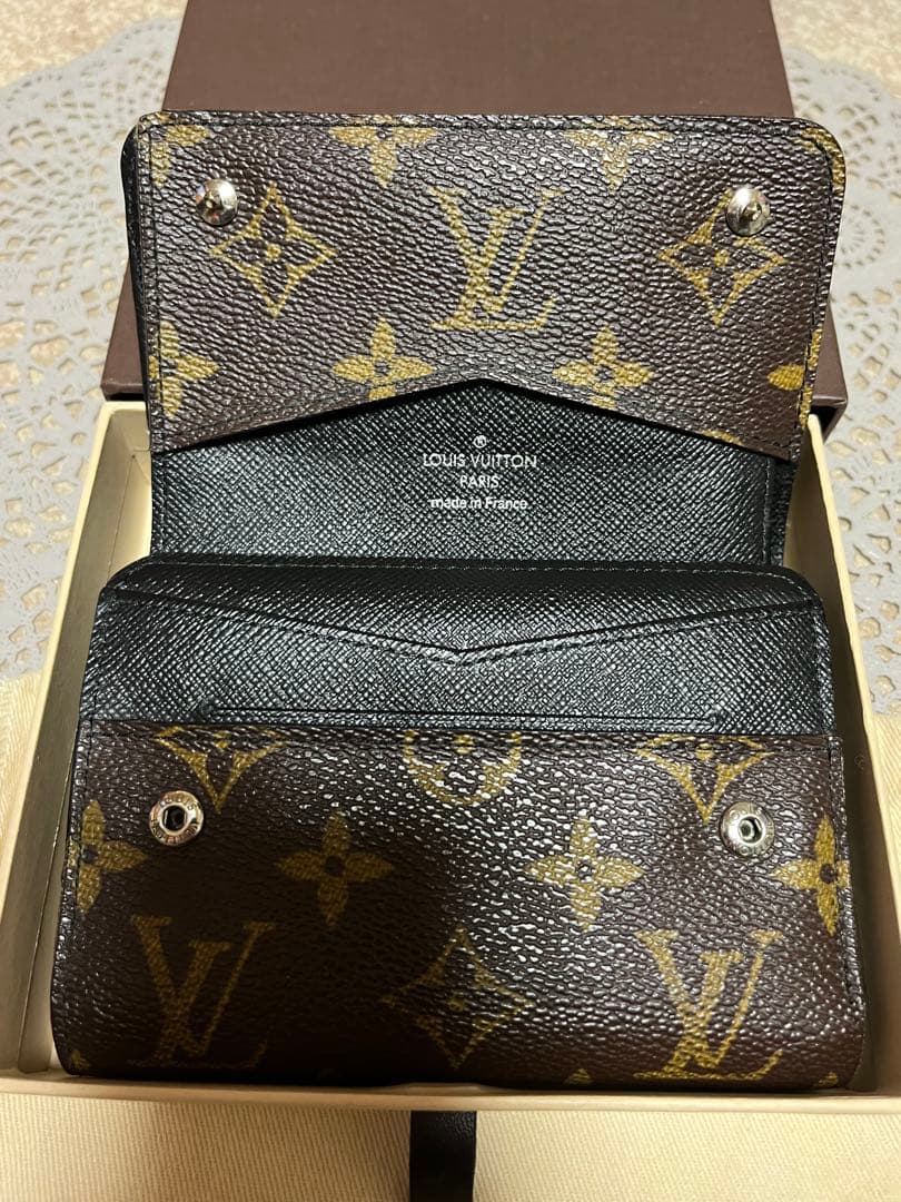 極美品　LOUIS VUITTON マカサーポルトフォイユコンパクト三つ折り財布