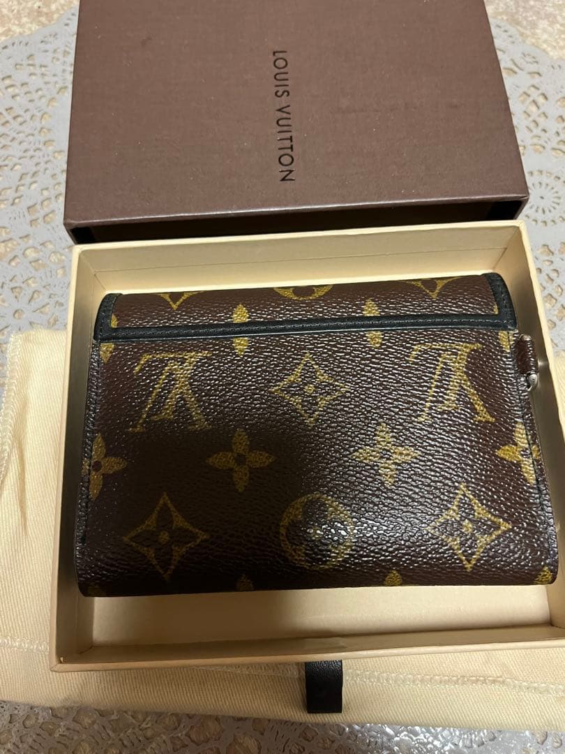 極美品　LOUIS VUITTON マカサーポルトフォイユコンパクト三つ折り財布