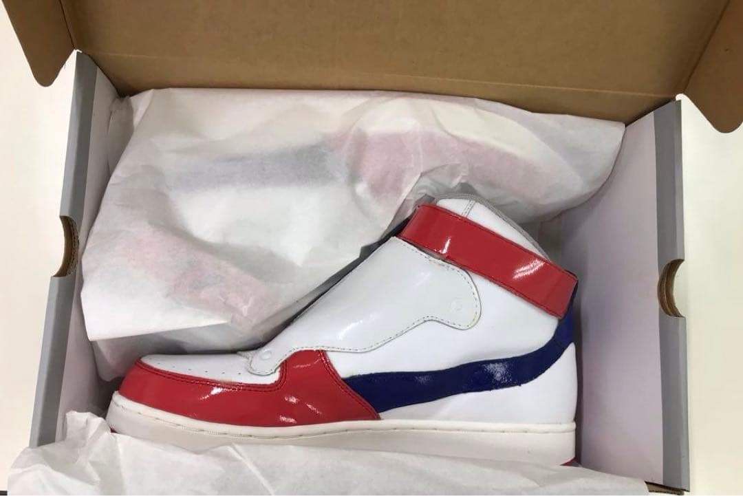 エウレカセブン レントン スニーカー プラスエイト 27.5cm(9.5)