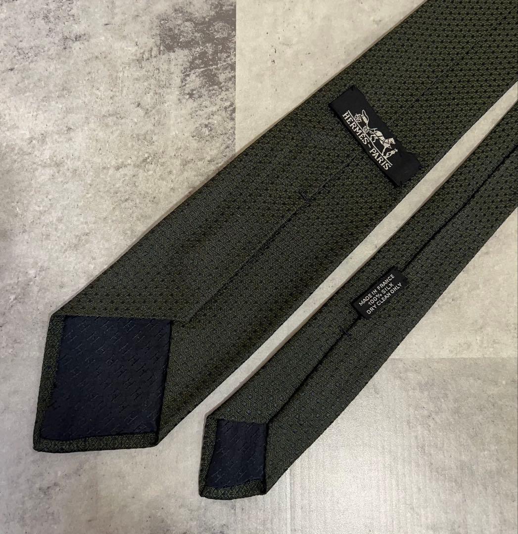 HERMES ネクタイ ハイブランド ソリッド カーキ