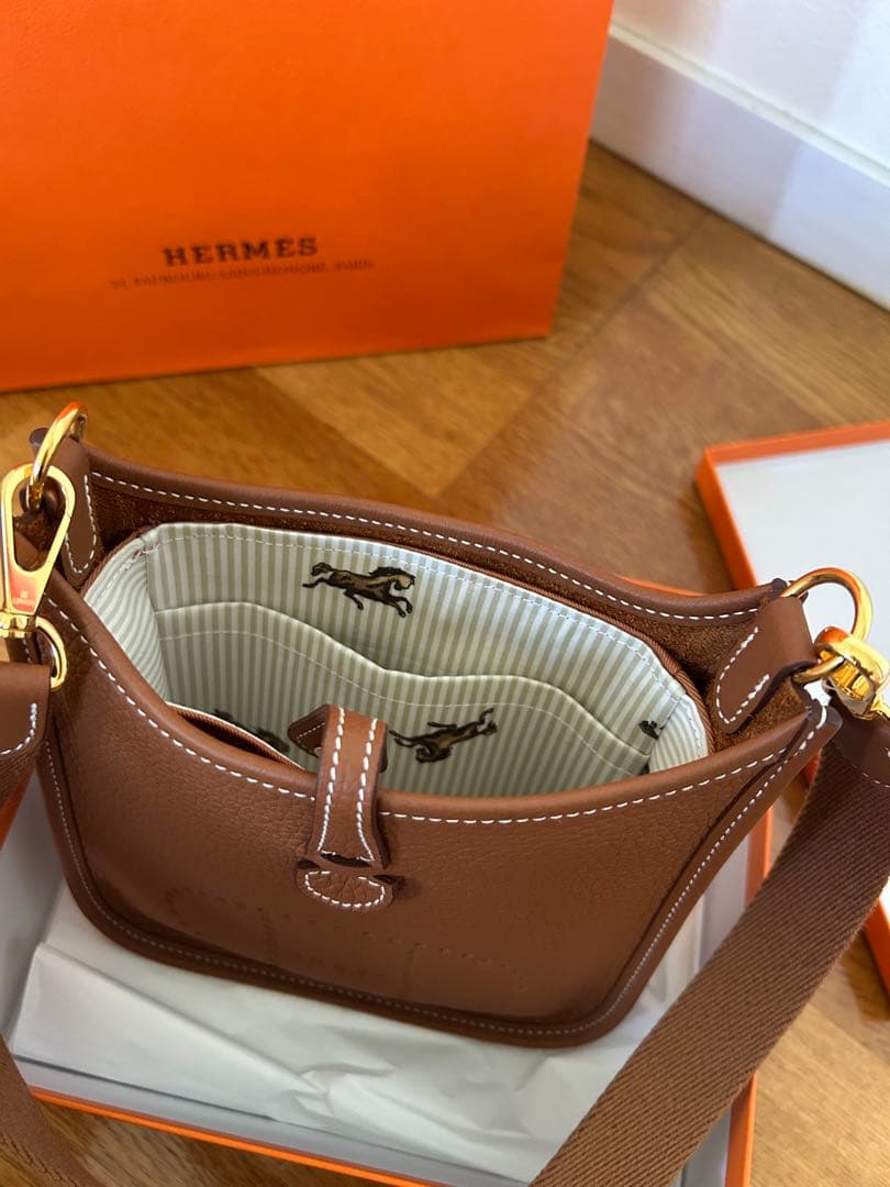 ストラップ短め　エルメス ゴールド エヴリンtpm