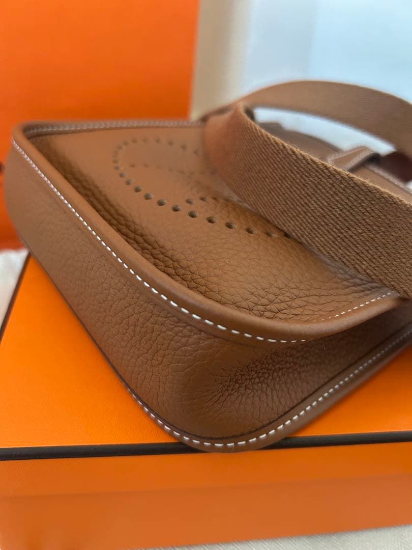 ストラップ短め　エルメス ゴールド エヴリンtpm