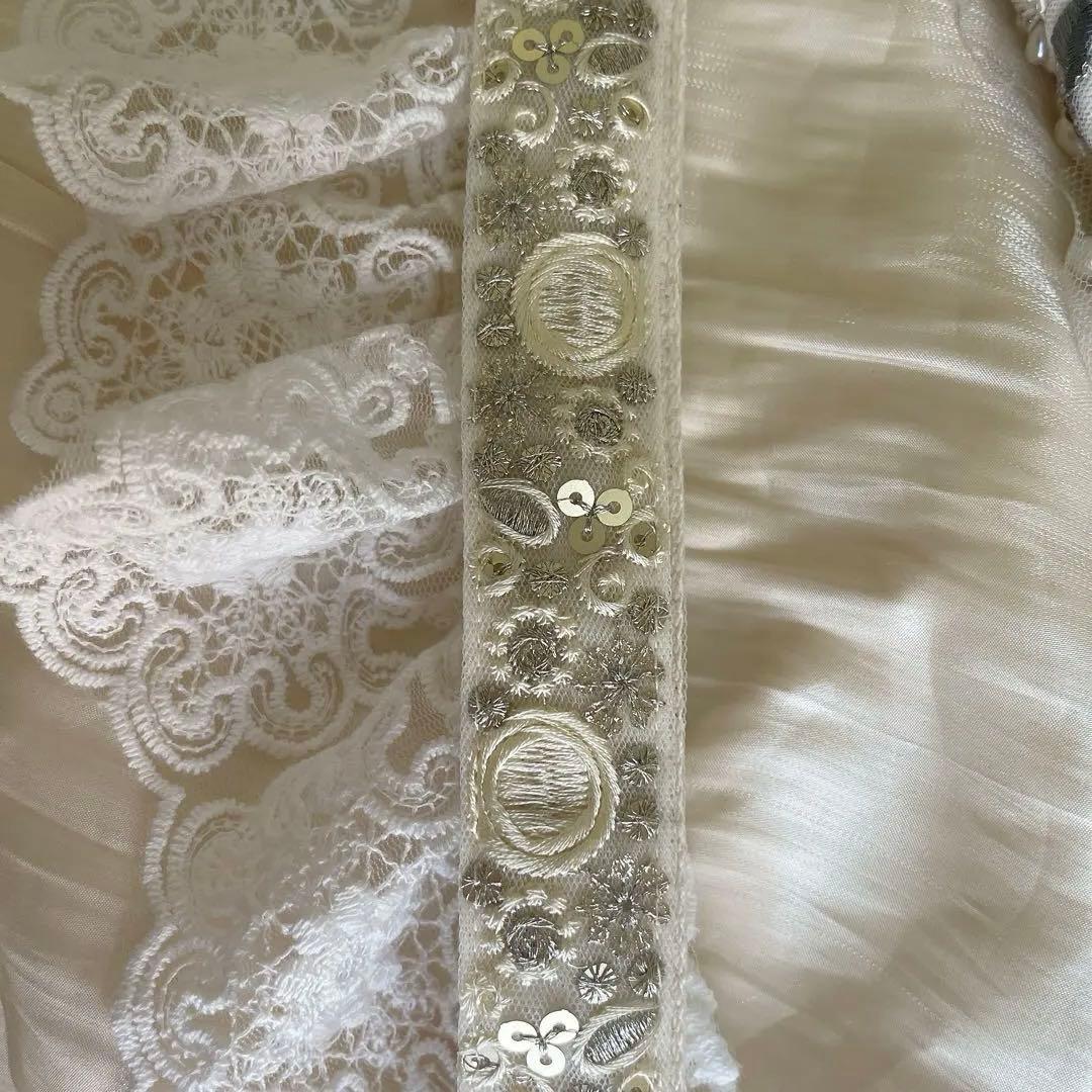 インド刺繍リボン　テトラポーチ