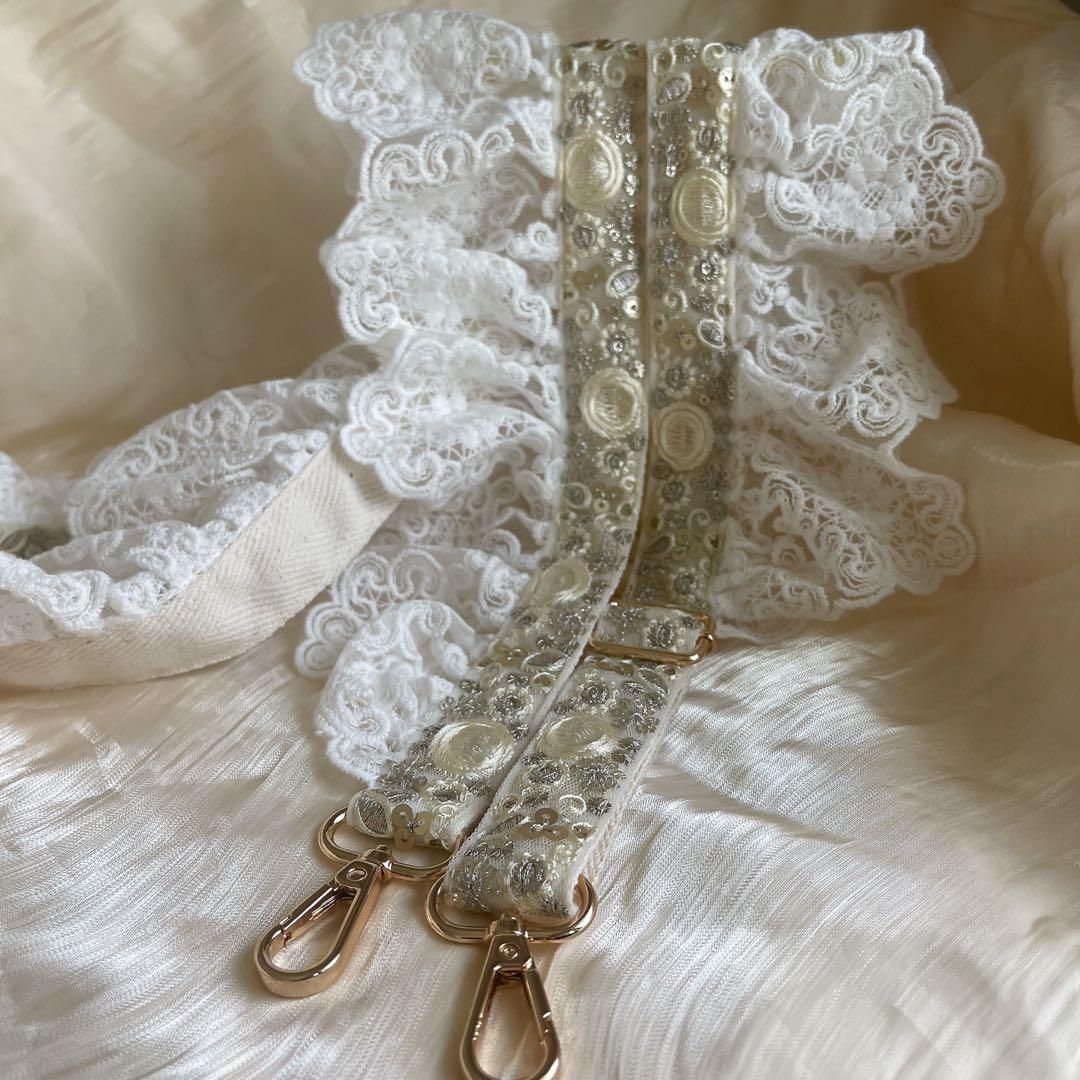 インド刺繍リボン　テトラポーチ