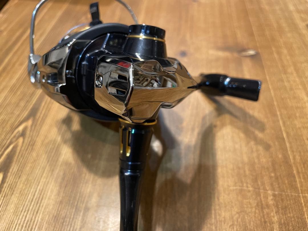 シマノ　20ステラSW6000XG 　超美品　実釣一回の2時間使用