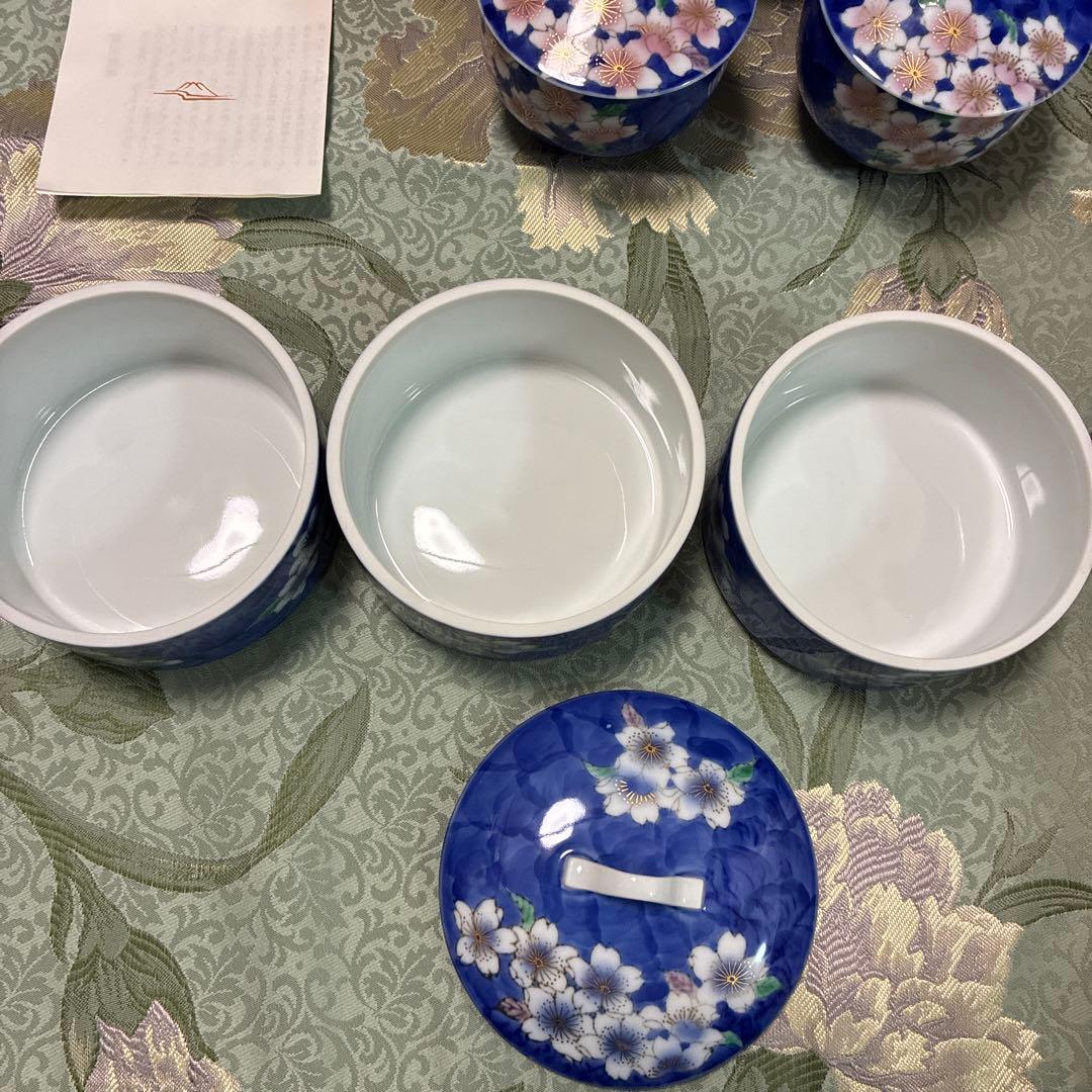 中古品！　深川製磁　桜花紋 角皿 湯呑み　重箱　桜　花柄　青色