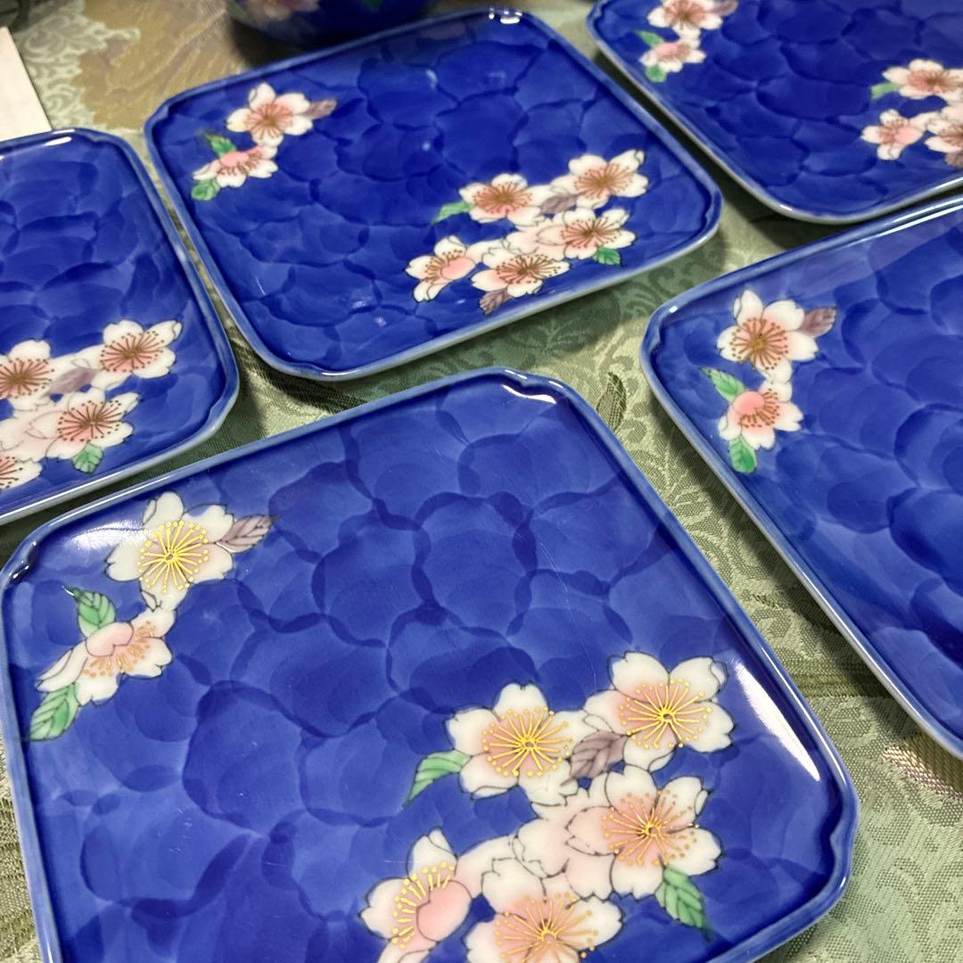 中古品！　深川製磁　桜花紋 角皿 湯呑み　重箱　桜　花柄　青色