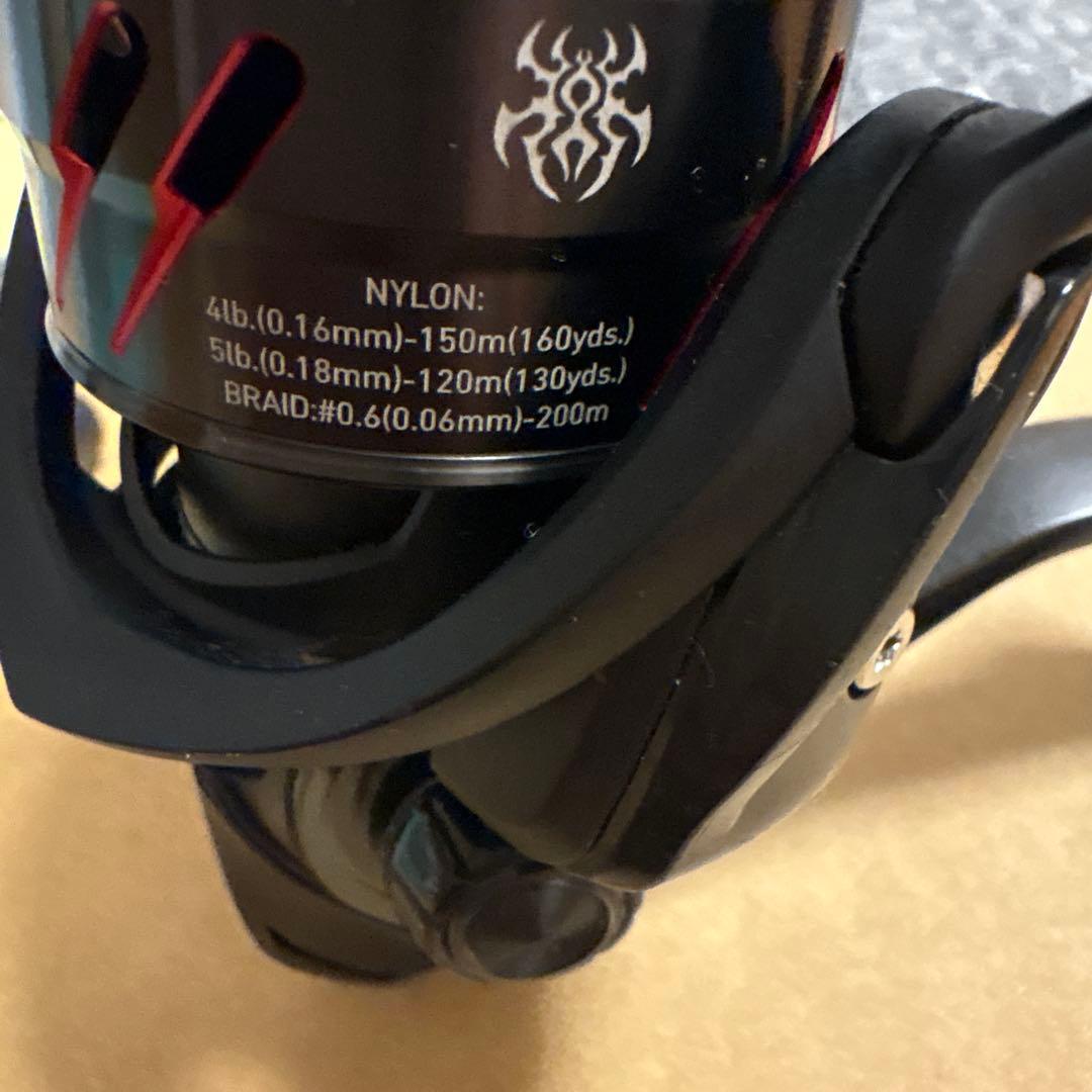 ［人気リール］ ダイワ　18タトゥーラLT 2500S-XH