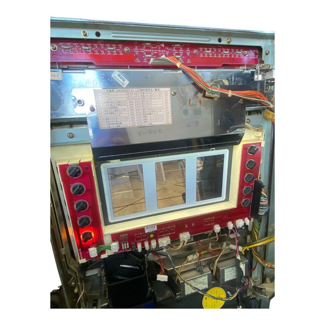 ⭐️パチスロ実機　サンダーV 不要機 ドア 設定キーあり 家庭用電源